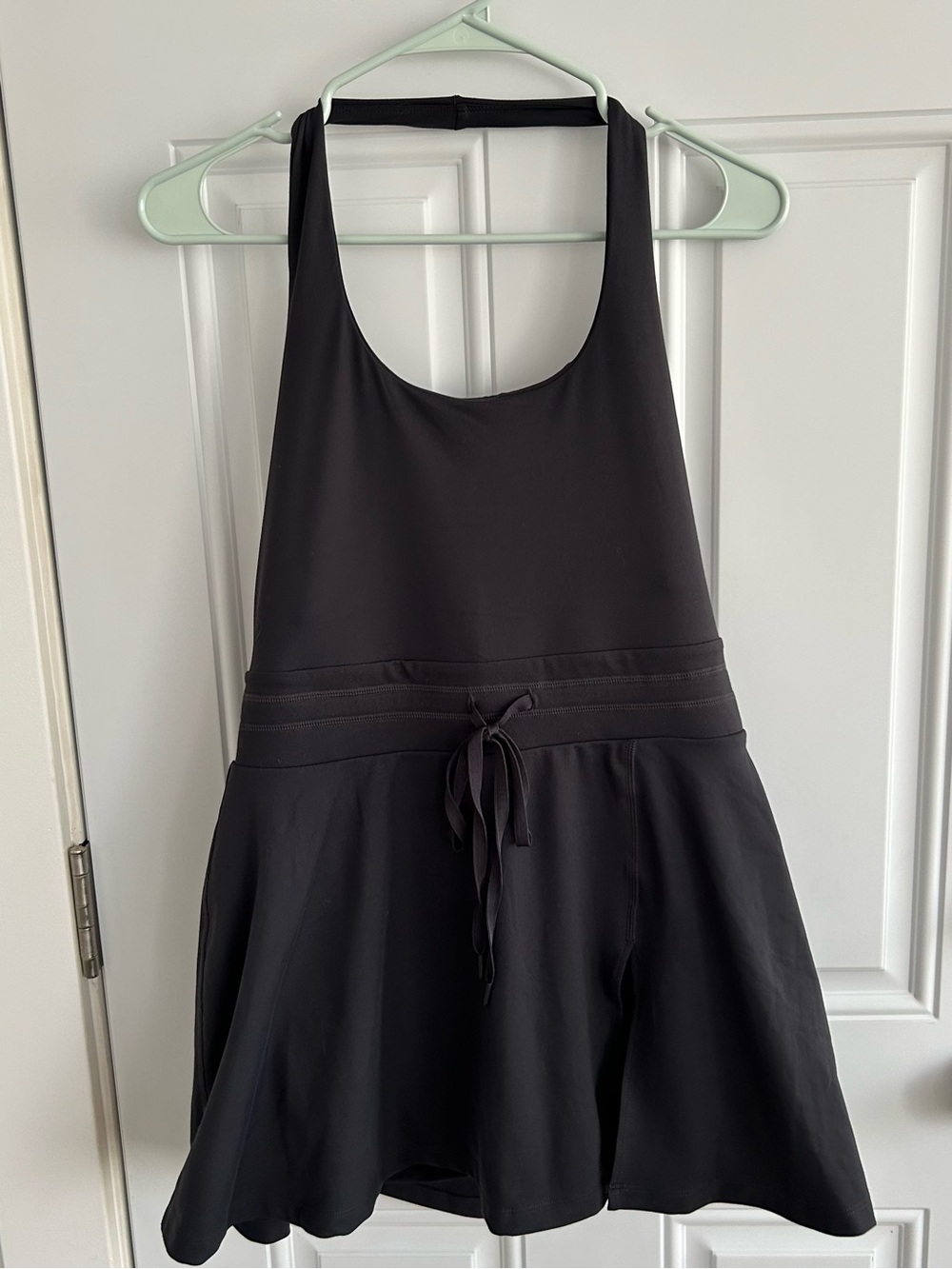 NWT Blogilates Black Game Set Match Active Dress   Built-in Shorts Pockets Sz Lg